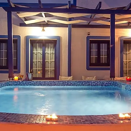 White & Blue Hotel