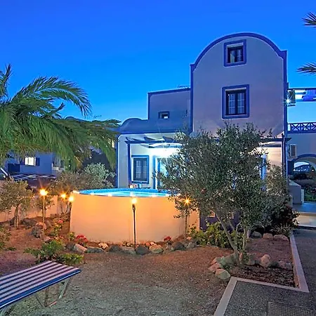 Hotel White & Blue Emboreion